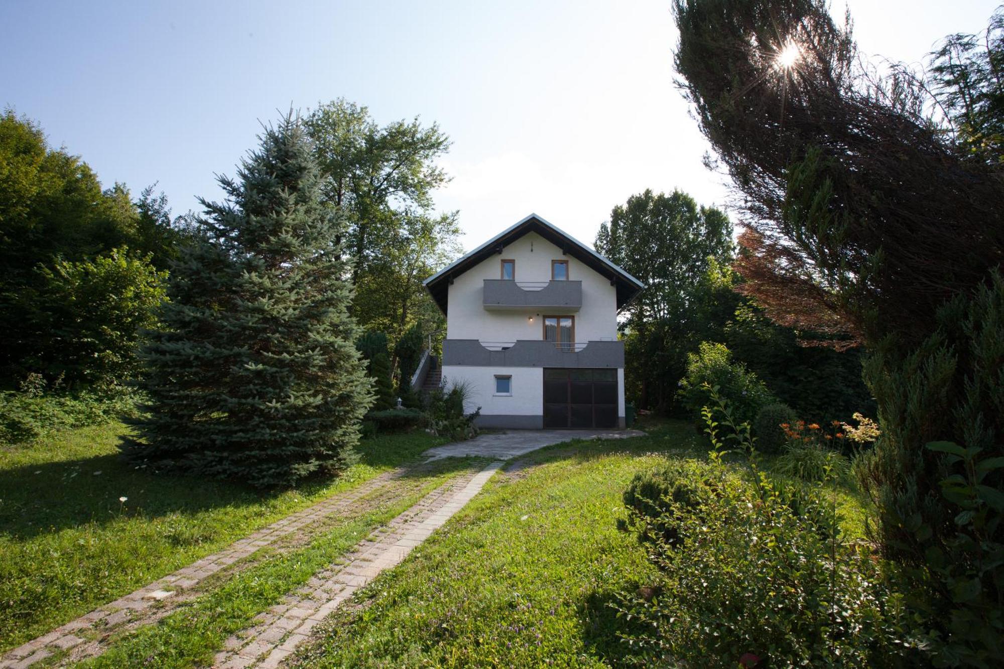 Holiday Home Tin Ogulin Exterior foto