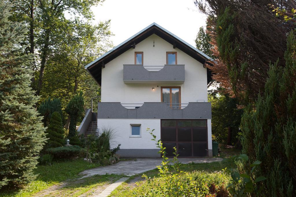 Holiday Home Tin Ogulin Exterior foto
